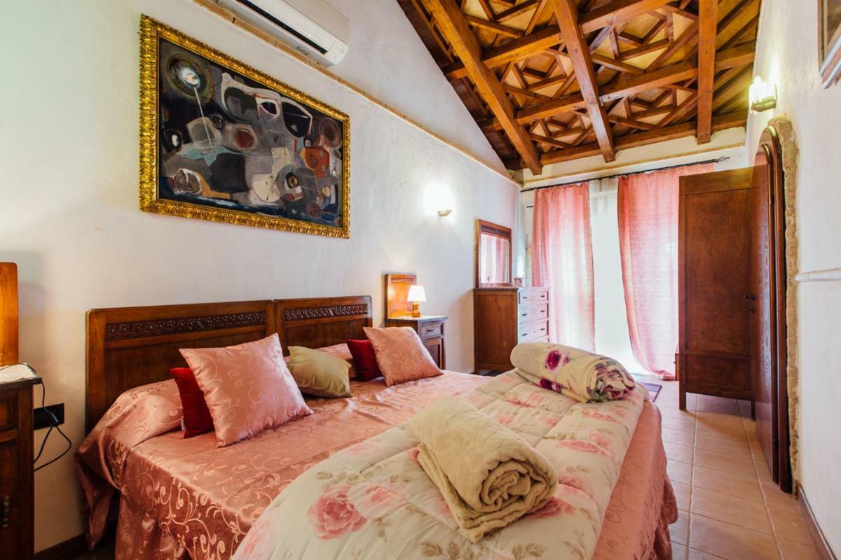Вилла Casa Conti Di Sotto Гаворрано Экстерьер фото