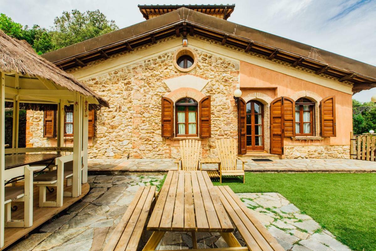 Вилла Casa Conti Di Sotto Гаворрано Экстерьер фото